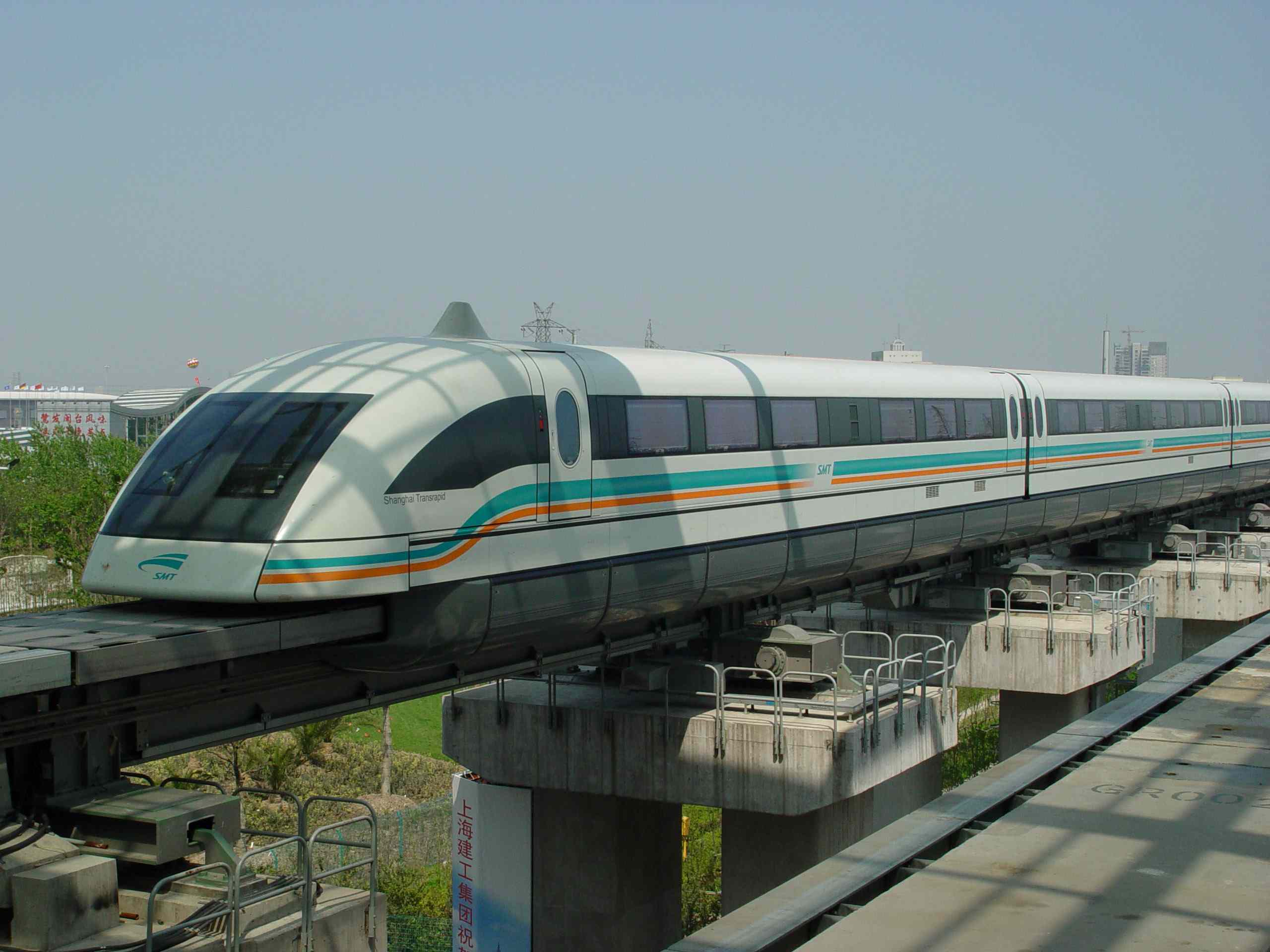 images_my_ideas_ 28/28_WC_Andreas_Krebs_Shanghai_maglev_train.jpg